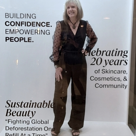 Black jumpsuit - Picture 1 of 2